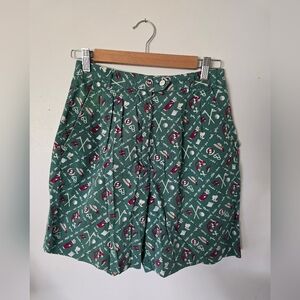 Vintage tee-wear womens golf shorts high waisted pleated green cotton XS/S